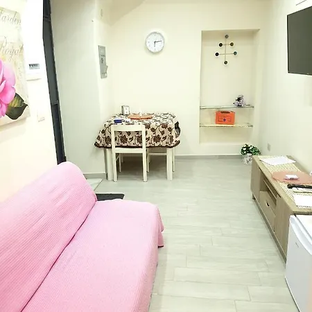 Cosy Near Centre 40 M² + Parking * Canicatti